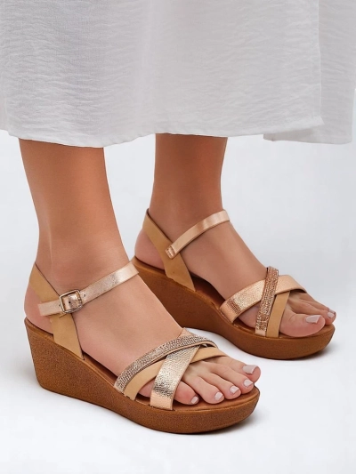 Royalfashion Ženske sandale na platformi s kamni in bleščicami Glittera