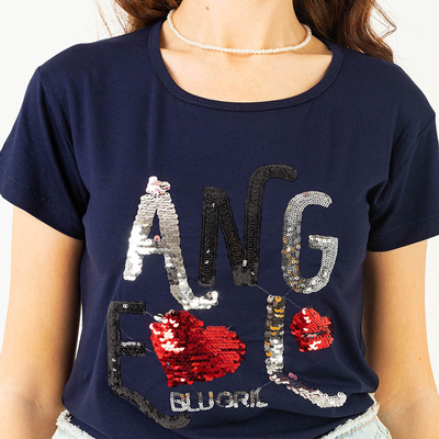 Royalfashion Granatowy damski t-shirt z napisem z cekinów