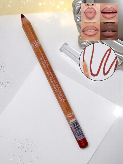 Brezbarvna šminka v odtenku Spiked with Rum