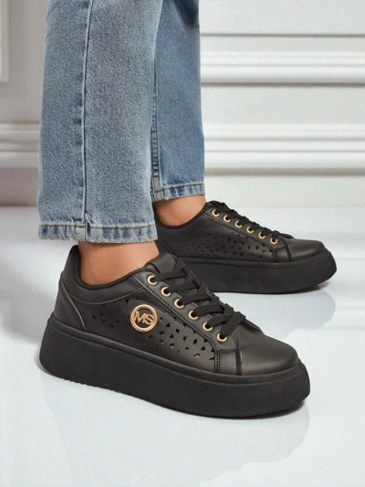 Aurelia Nero - Črna platforma Royalfashion iz eko usnja, model LH201-8