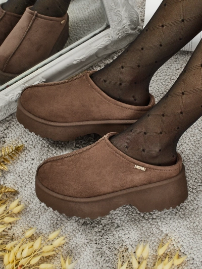 Kratki ženski škornji a'la snežni škornji s krznom Calindra