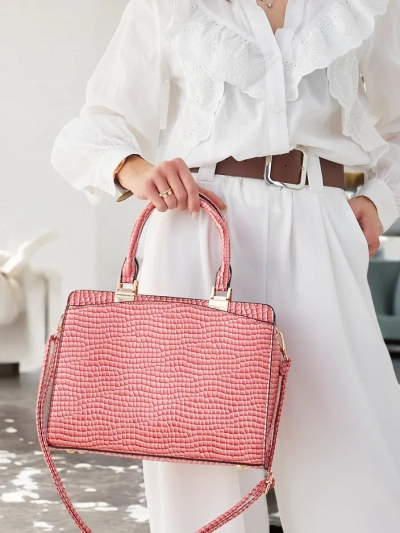 Royalfashion Elegantna ženska torba iz lakirane kože z embosiranjem