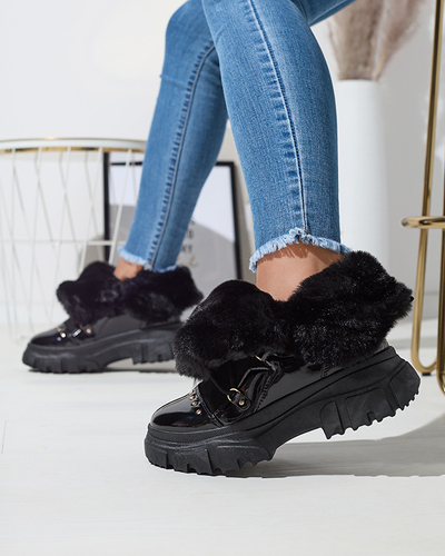 Royalfashion Czarne damskie sznurowane buty a'la śniegowce Fentes