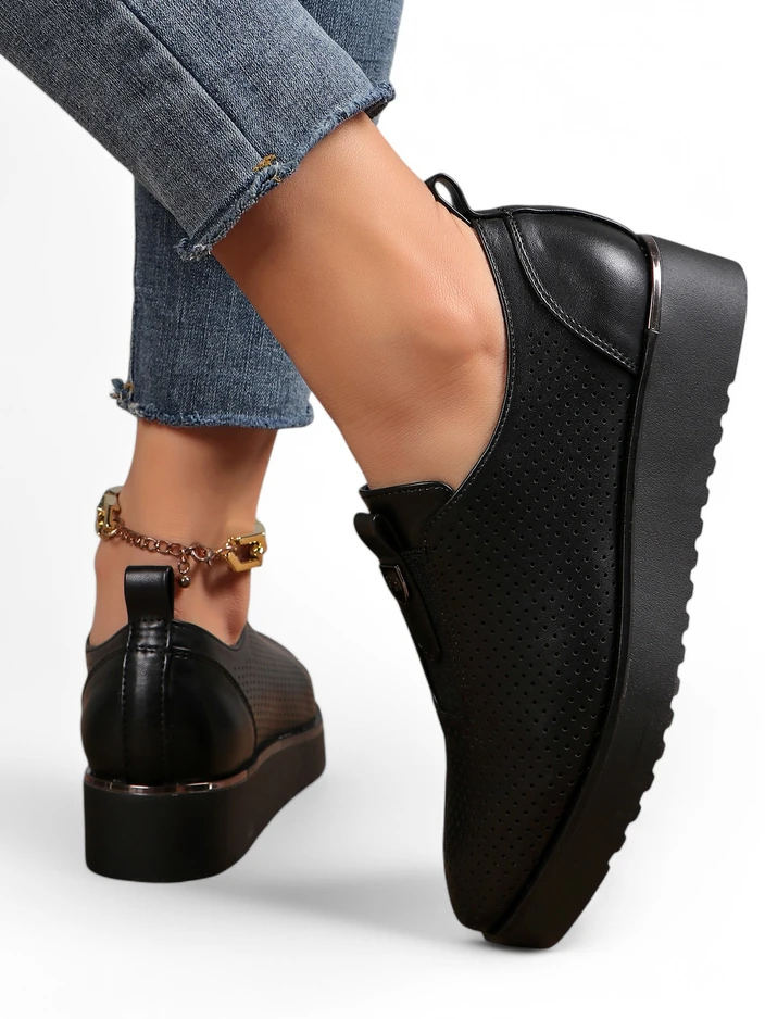 Royalfashion Ženske natikače z luknjami Goffies