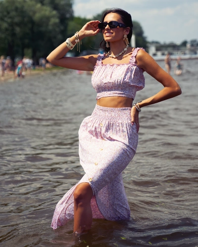 Royalfashion Kwiecisty damski komplet w kolorze różowym