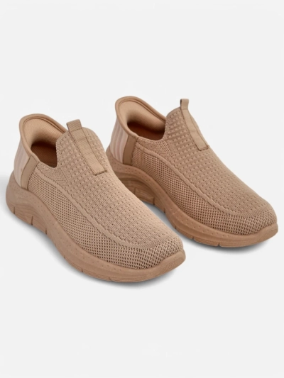 Ženski slip on čevlji Selene Bež – udobni športni copati s plosko peto