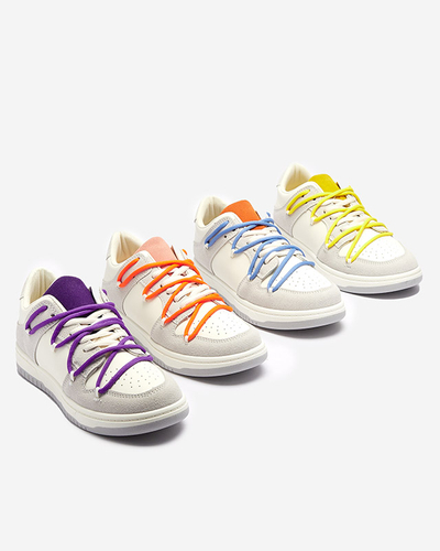 Royalfashion Biało - szare sportowe sneakersy damskie z żółtymi sznurówkami Olierinc
