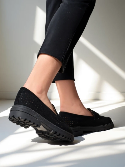 Royalfashion Ženski perforirani loaferji Filoz