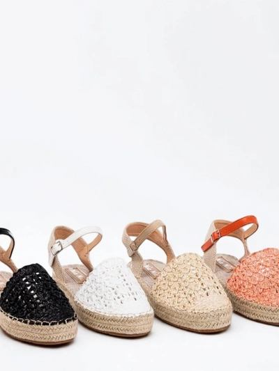 Royalfashion Czarne damskie espadryle z ażurową cholewką Triumf