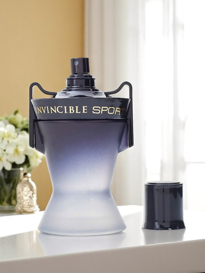 Navdihnjen eau de parfum za moške Invincible Sport