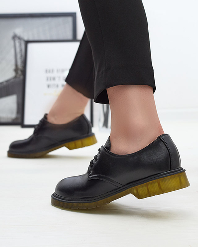 Royalfashion Czarne półbuty damskie Heloso