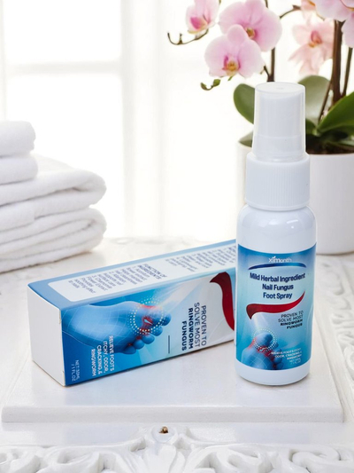 Sprej za lajšanje simptomov glivičnih okužb stopal in nohtov