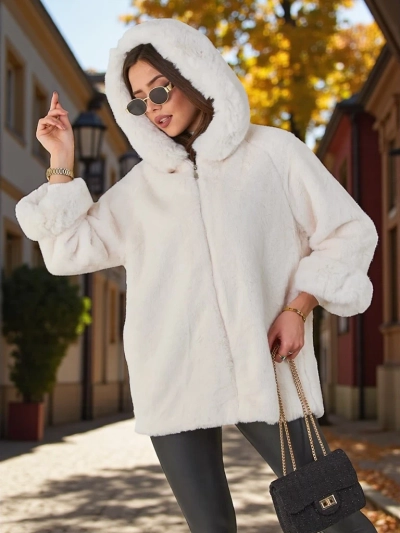 Royalfashion Ženska jakna od imitacije krzna