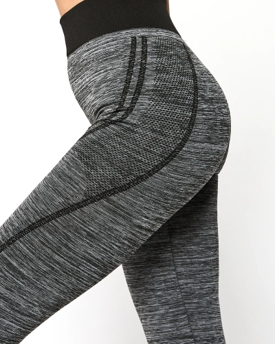 Royalfashion Szary damski komplet sportowy z czarnymi wstawkami