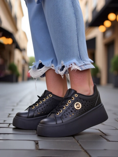 Aurelia Nero - Črna platforma Royalfashion iz eko usnja, model LH201-8