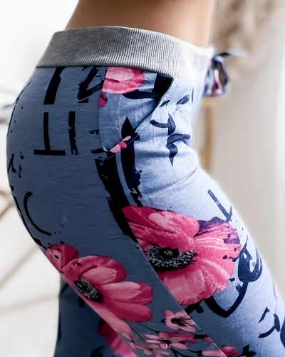 Royalfashion Modro-rožnate ženske kratke hlače s 3/4 potiskom PLUS SIZE