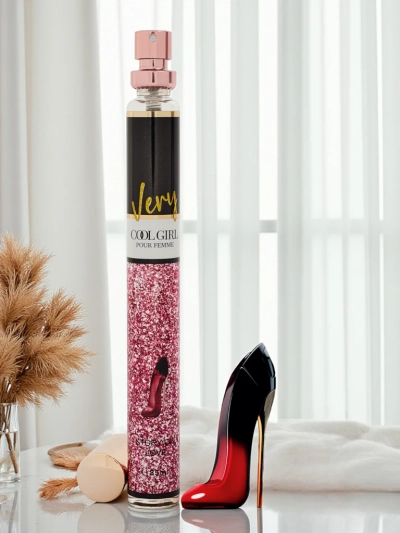 Inspirirana ženska parfumska voda Very Cool Girl Glam