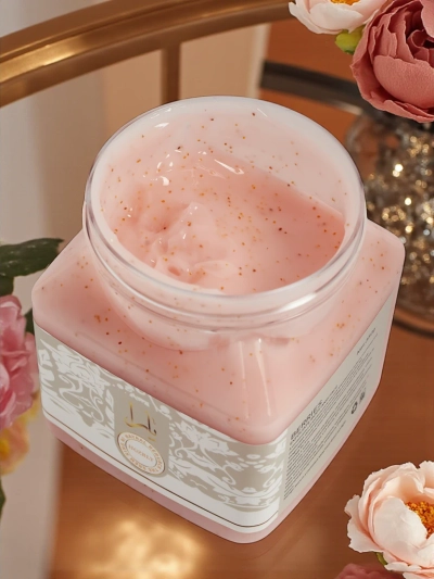 Berries drobnozrnati piling za obraz in telo