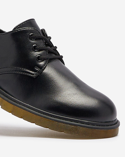 Royalfashion Czarne półbuty damskie Heloso