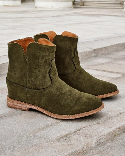 Royalfashion Čizme za gležanj u cowboy stilu na pokrivenom potplatu Blueston
