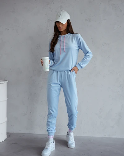 Royalfashion Ženski komplet trenirke v velur stilu