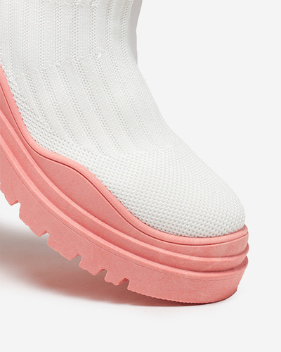 Royalfashion Botki damskie na grubszej podeszwie w kolorze biało- różowym Korlico