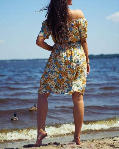 Royalfashion Kwiecista damska sukienka mini a'la hiszpanka w kolorze beżowym