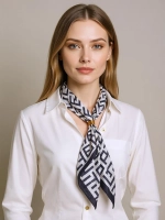 Kremowy