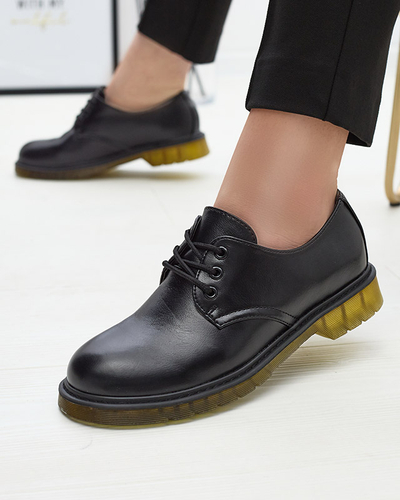 Royalfashion Czarne półbuty damskie Heloso