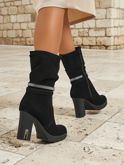 Mat ženski gležnarji s peto Ashen Bloom