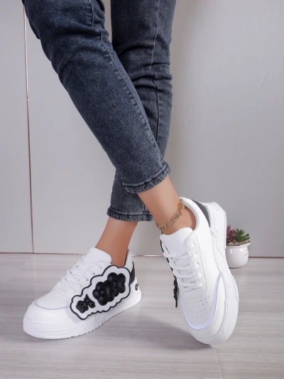 Royalfashion Ženske superge z dekorativnim zgornjem Nendales