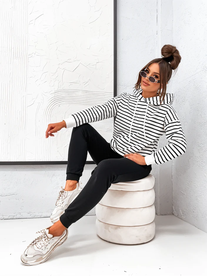 Royalfashion Ženski komplet trenirke s črtami