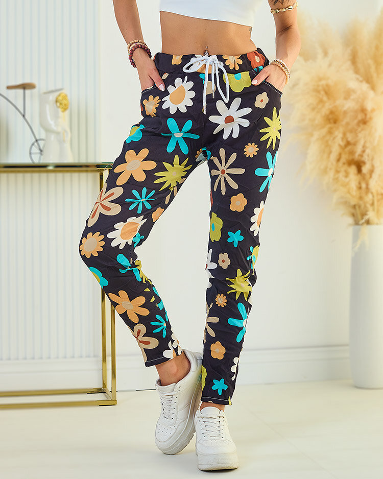 Royalfashion Ženske hlače iz tkanine s cvetličnim vzorcem