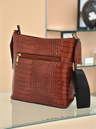 Lakirana majhna ženska torbica iz eko usnja Arlisse