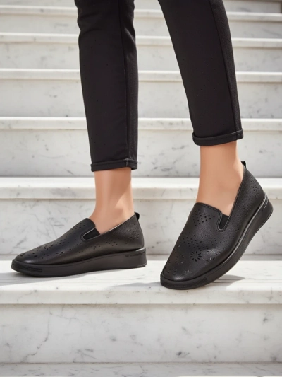 Črna Eleganca Ikona