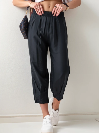 Royalfashion Preproste ženske tkaninske hlače 7/8