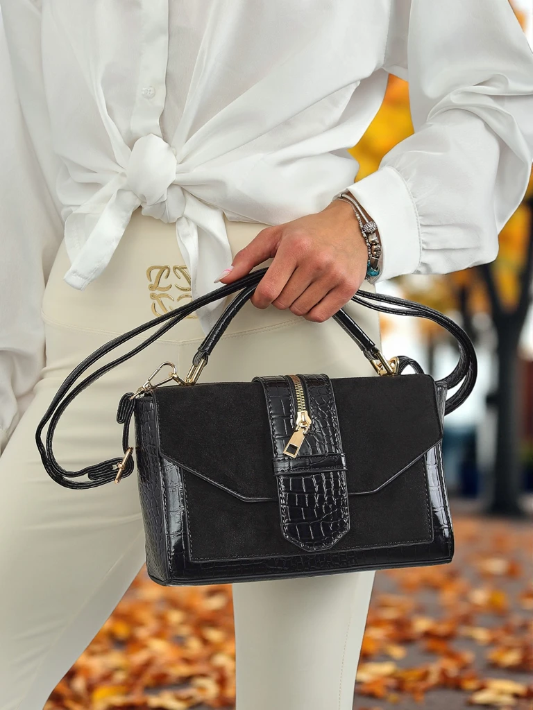 Ženska torbica Cassia Nero klasična črna eko usnje semiš elegantna