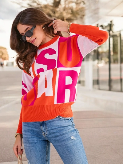 Royalfashion Rjavo-modri ženski pulover s črko