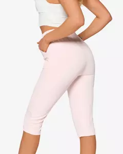 Jasnoróżowy || Różowy