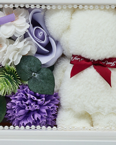 Royalfashion Flowerbox Rože v škatli z medvedkom
