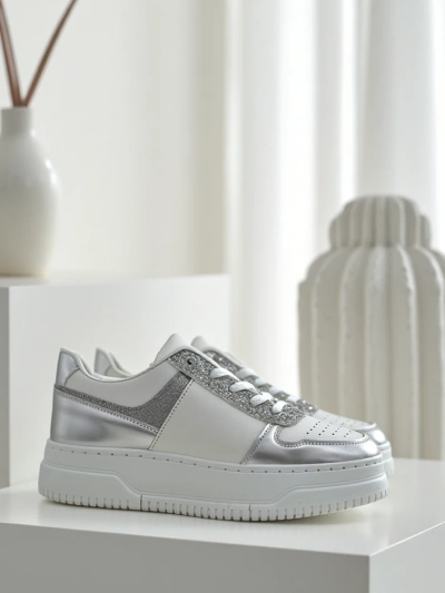 Royalfashion Ženske superge s svetlečimi elementi Qisofi