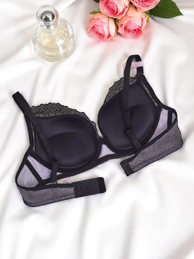 Royalfashion Ženski podložen modrček s čipko Romance Push-Up