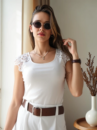 Royalfashion Bombažna ženska majica s čipkastimi rokavi
