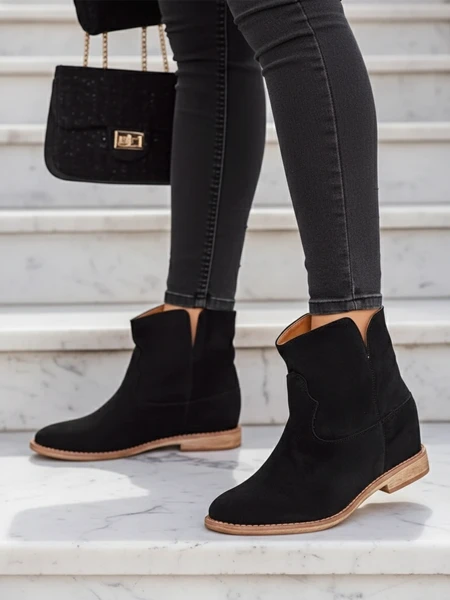 Royalfashion Cowboy-style čizme na pokrivenom potplatu Blueston