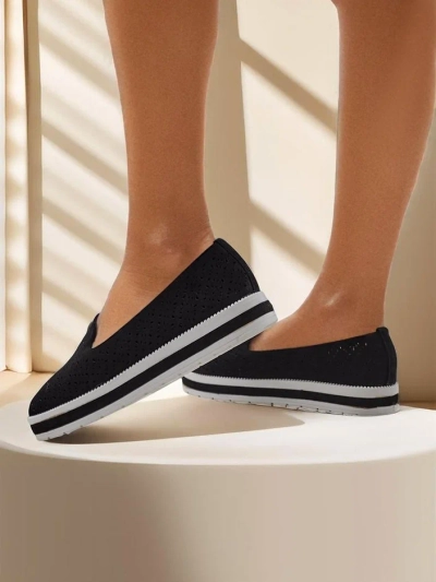 Royalfashion Ženske perforirane loaferice Cerrole