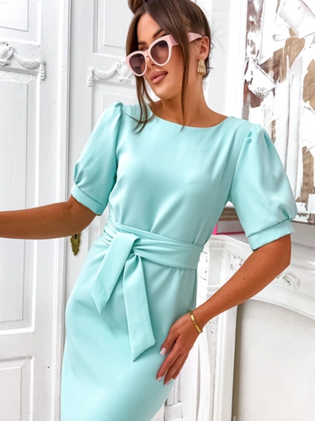 Royalfashion Kratka ženska obleka do kolen z nabranimi kratkimi rokavi in pasom