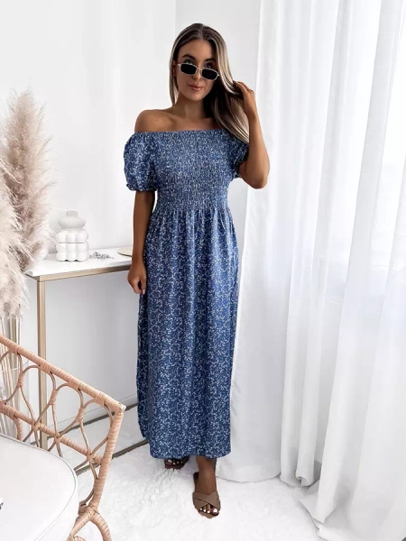 Royalfashion Niebieska damska sukienka midi w kwiaty