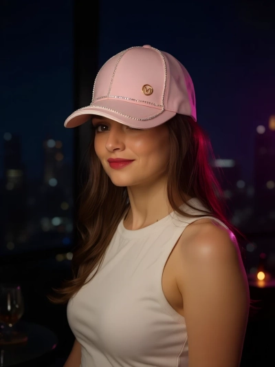 Royalfashion Kapa z okrasnimi kamenčki ShineCap