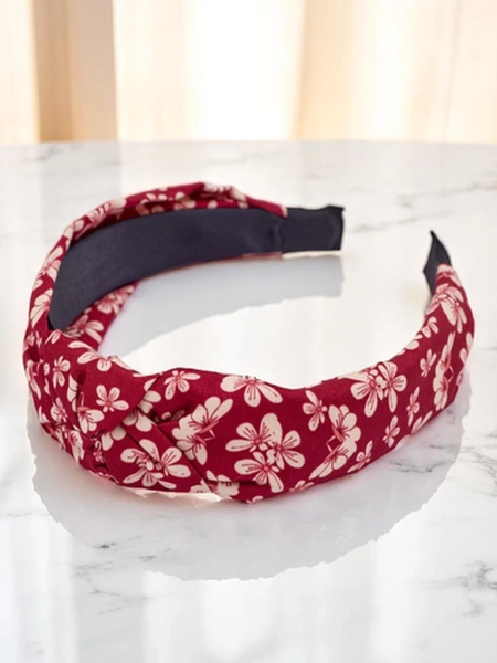Royalfashion Naglavni trak s cvetnim pletenjem Florinda