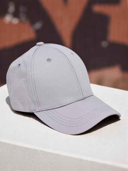 Royalfashion Mila ulična kapa z vizirjem